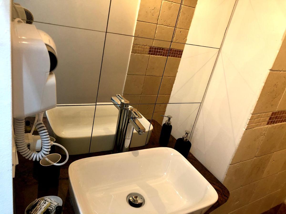 Residenza Pedrotti Appartement Vicenza Buitenkant foto